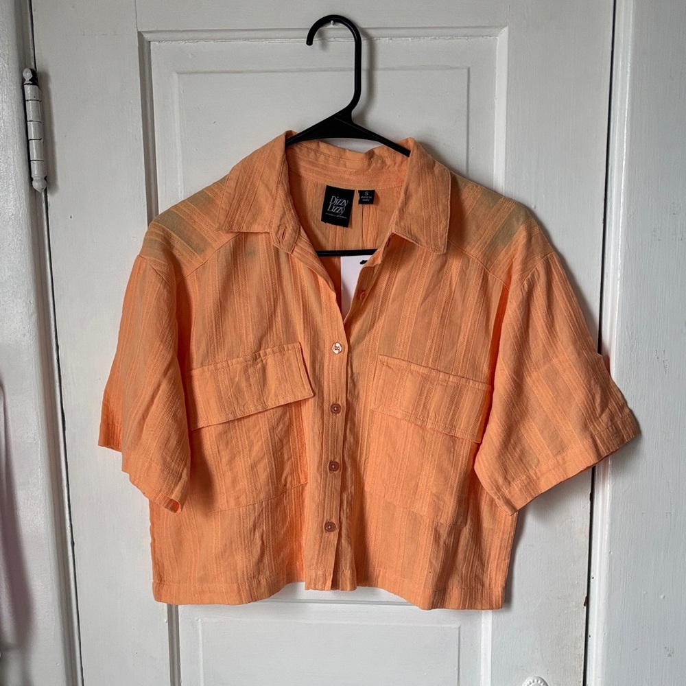 NWT Dizzy Lizzy Peach Button-Up Shirt